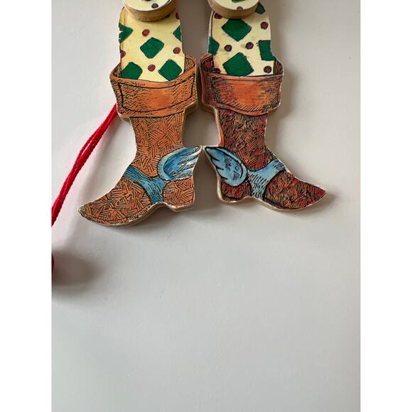 Vintage Wooden Pull-string Puppet Puss in Boots Susan Feves 1985 Works - Picture 4 of 7